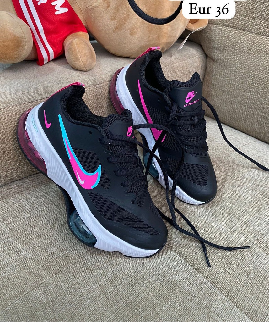 Nike Alphafly Negro Morado NK486