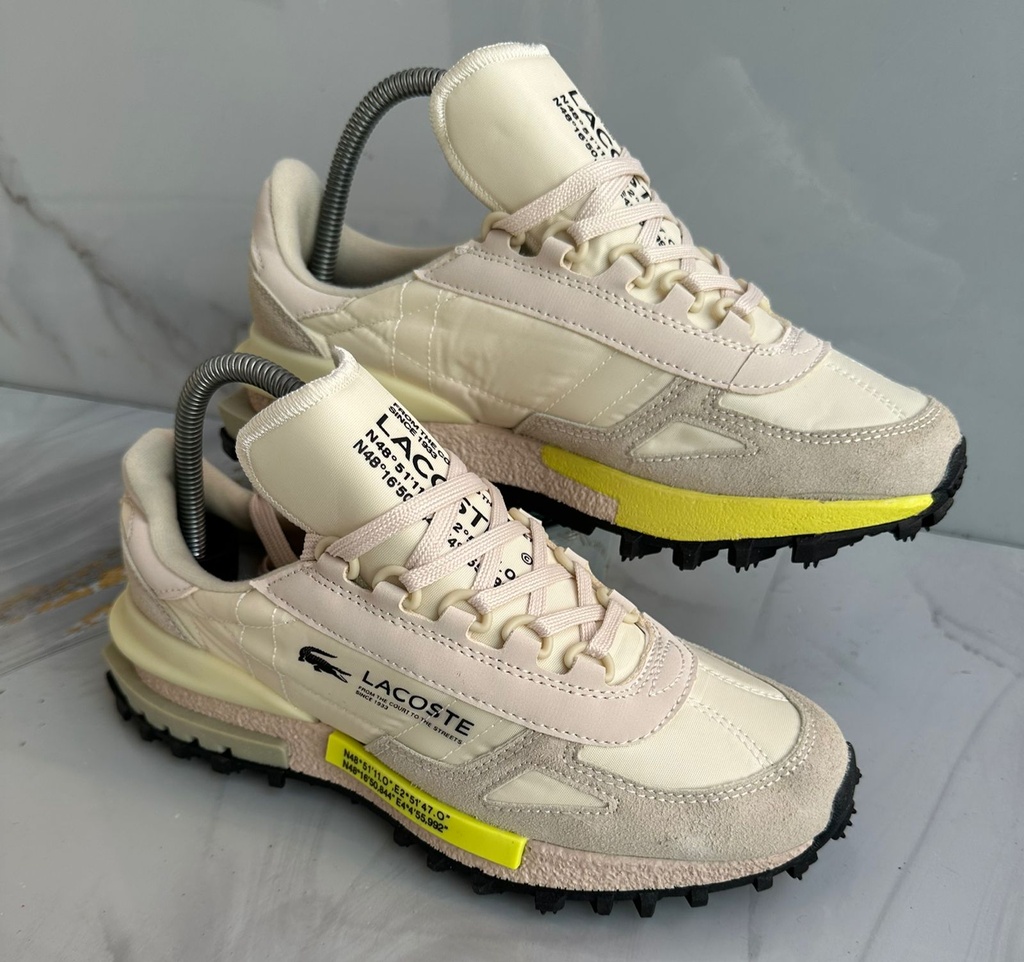 Lacoste Beige LE53