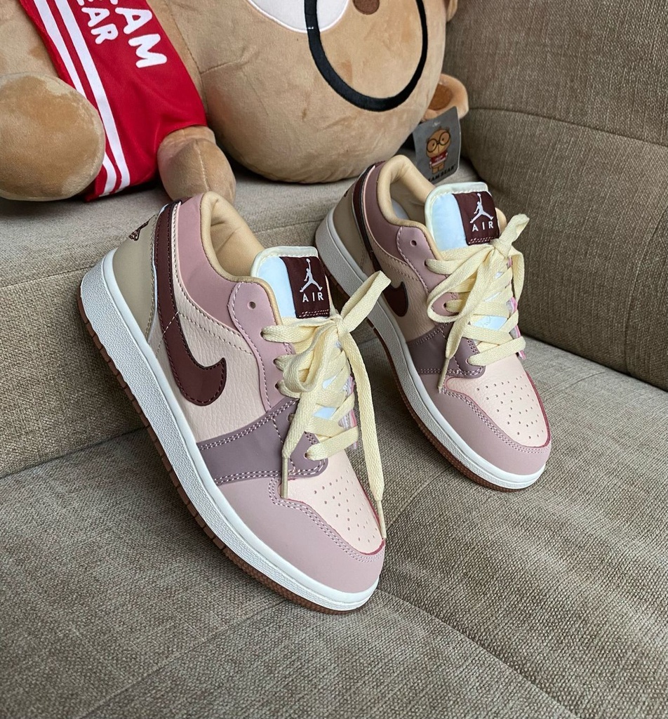 Jordan Retro 1 Palo Rosa Suela Goma JD249