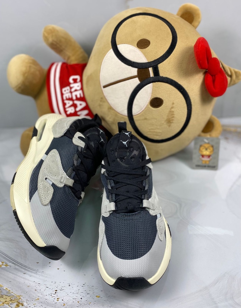 Jordan Cadence Verde Suela Beige JD164