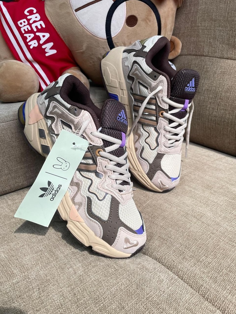 Adidas Bad Bunny Cafe Beige AD452