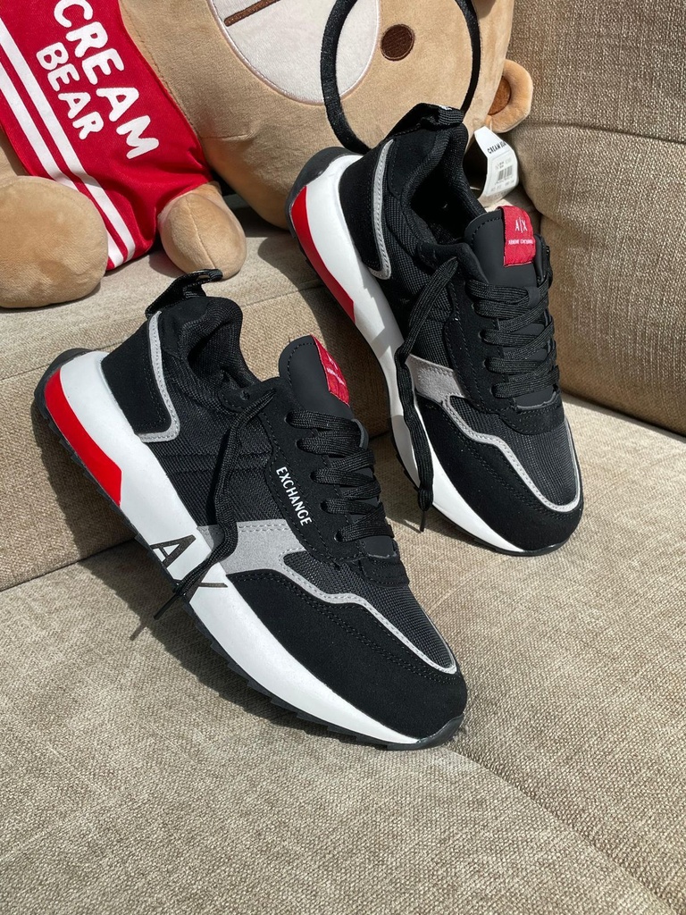 Armani Exchange Negro Rojo AR9