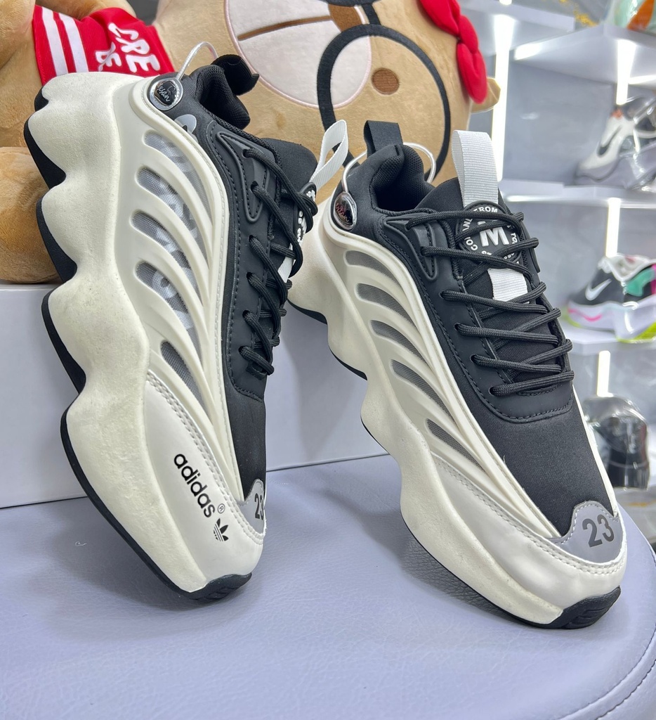 Adidas Lexson Negro Beige AD473