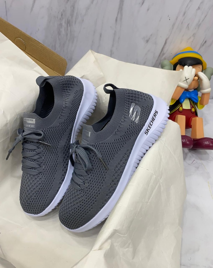 Skechers Clasica Gris SK8