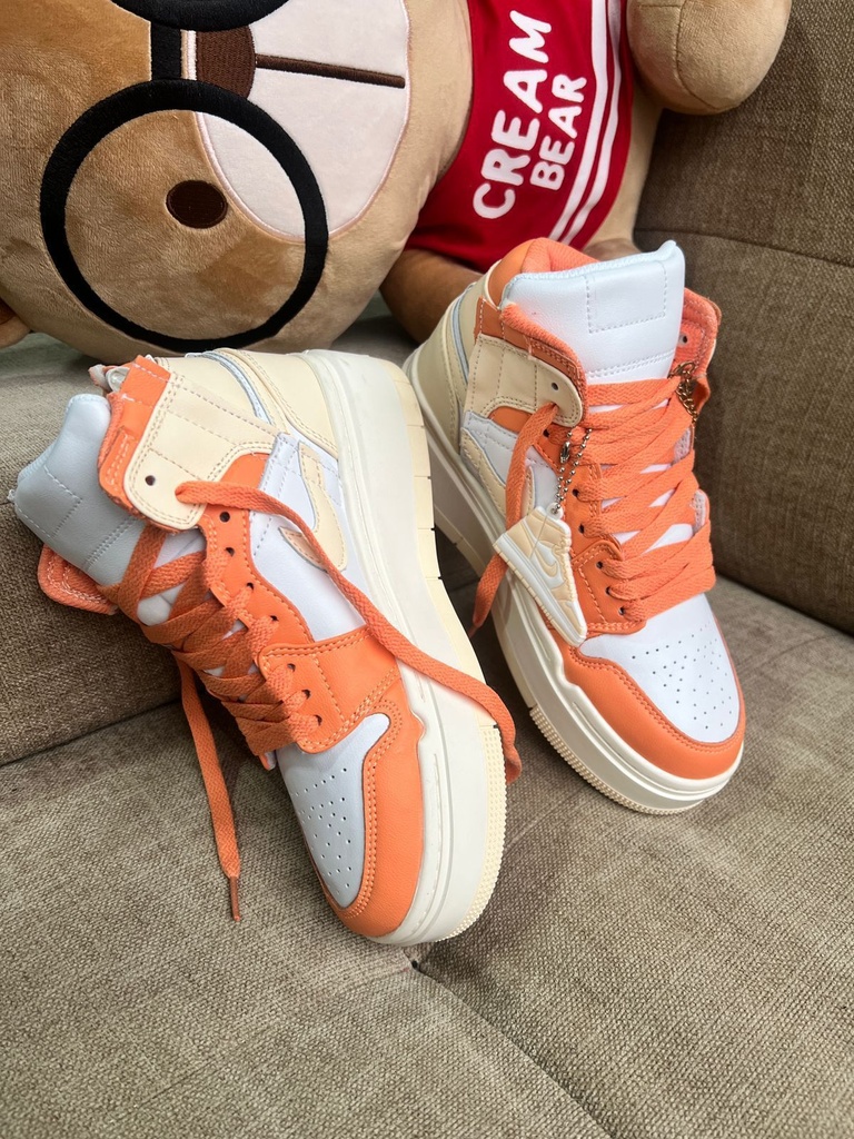 Jordan Elevate Bota Beige Naranja JD233