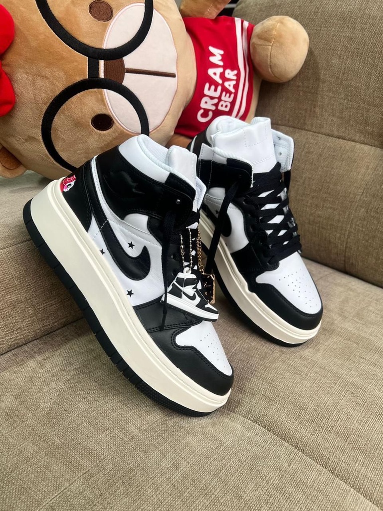 Jordan Elevate Bota Negro Blanco JD234