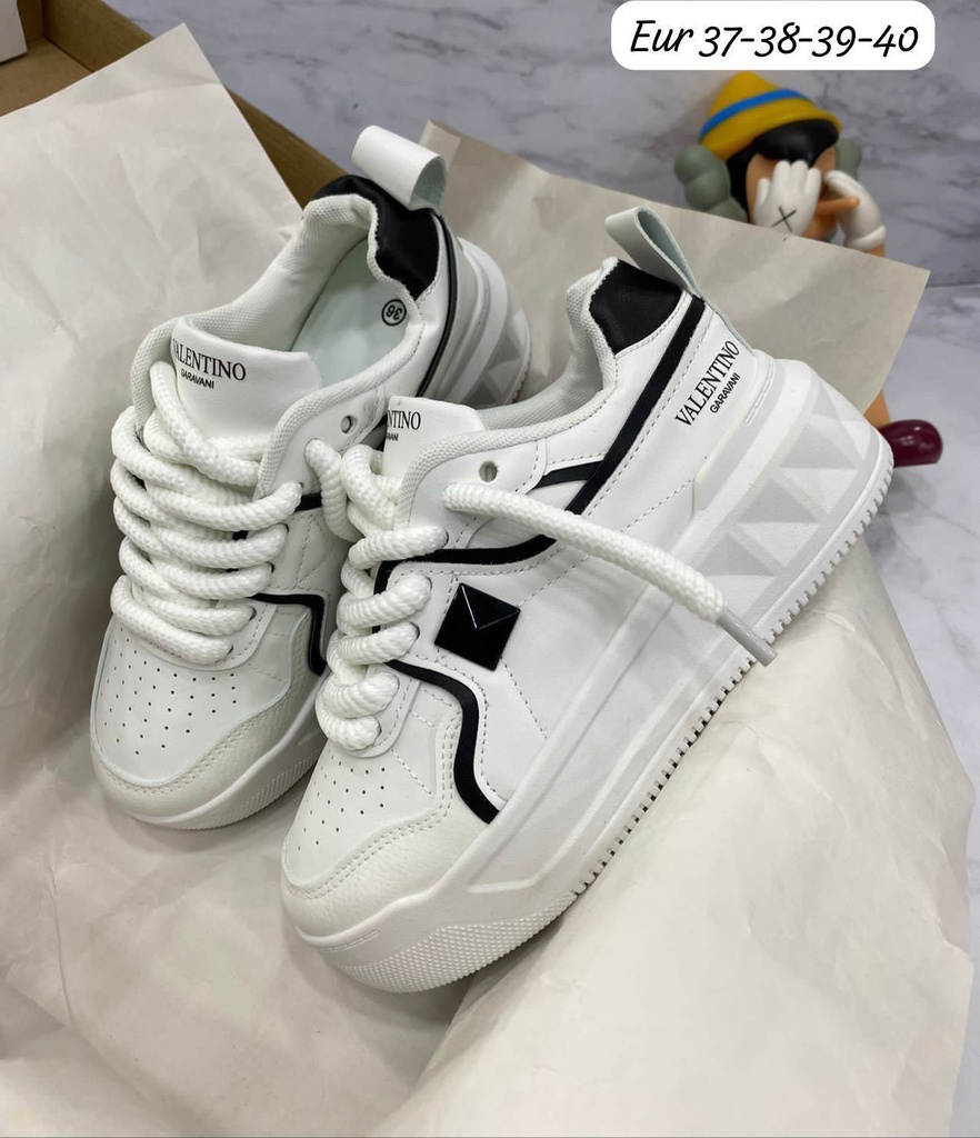 Valentino Cordon Blanco Negro VG29