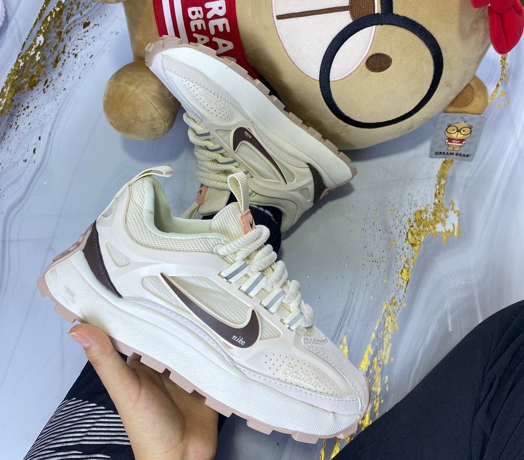 Nike Bailleli Beige-Cafe NK715