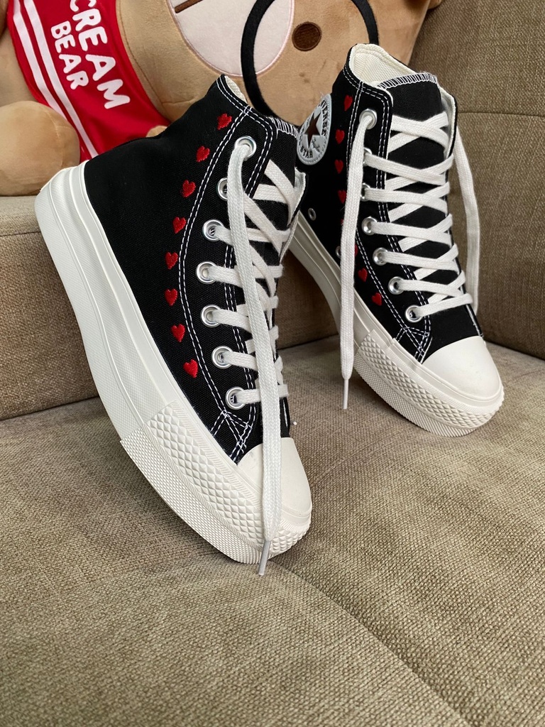 Converse Bota Negro Corazon CV96