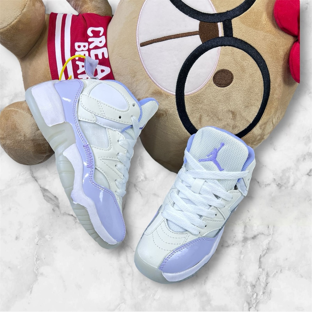 Jordan Retro L Blanca Lila NN176