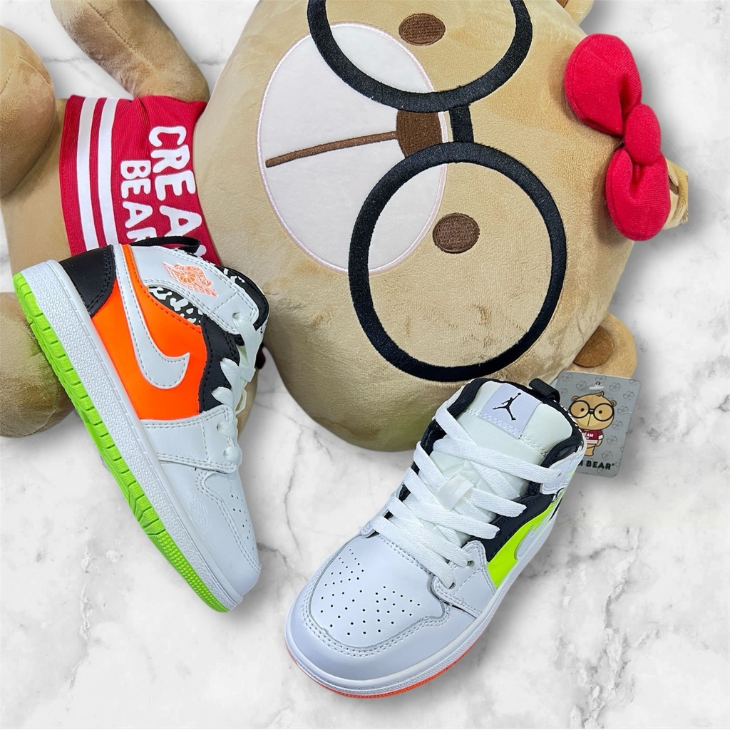 Jordan Retro 1 Blanco Colores NN147