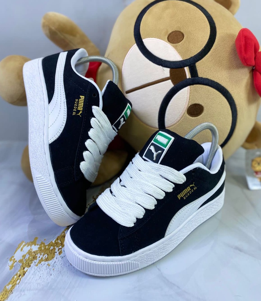 Puma Suede XL Negro Cordon Blanco 