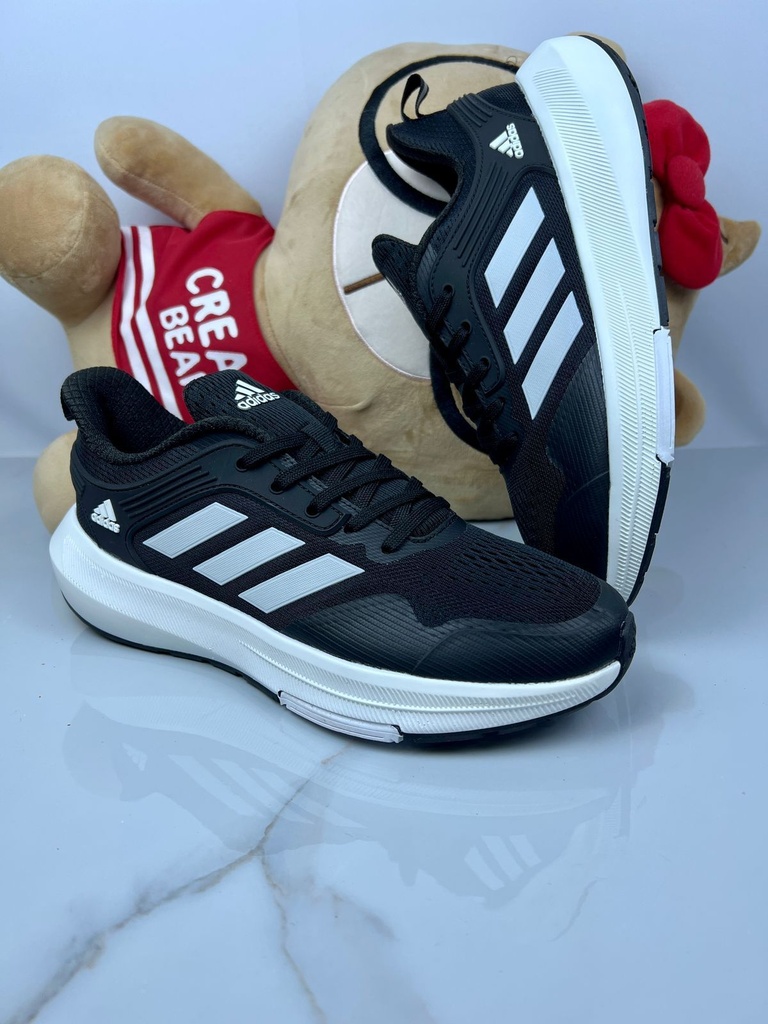 Adidas Ultraboost Negra Blanca 