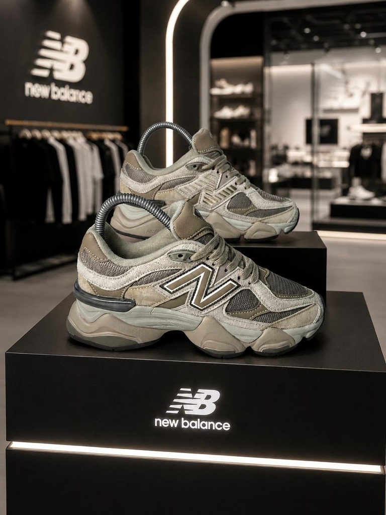 New Balance 9060 Cafe 