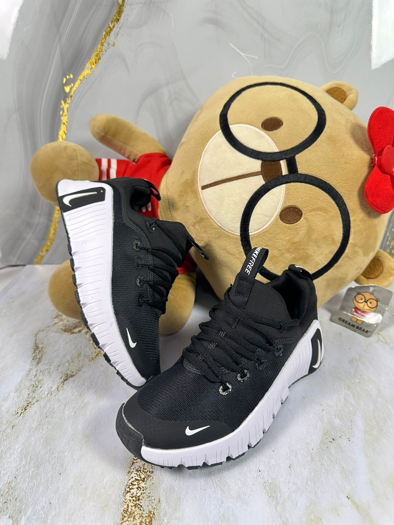 Nike Metcon Negro-Blanco