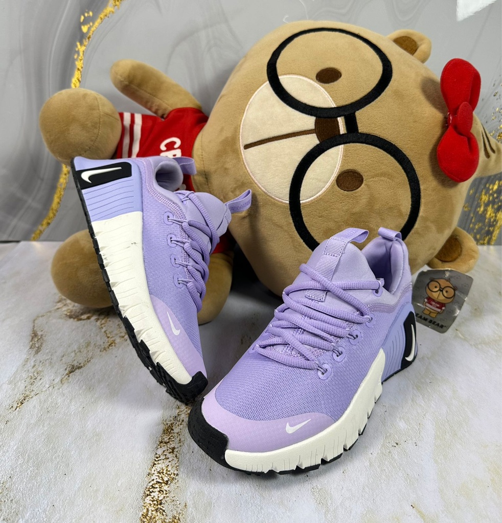 Nike Metcon Lila-Suela Blanca