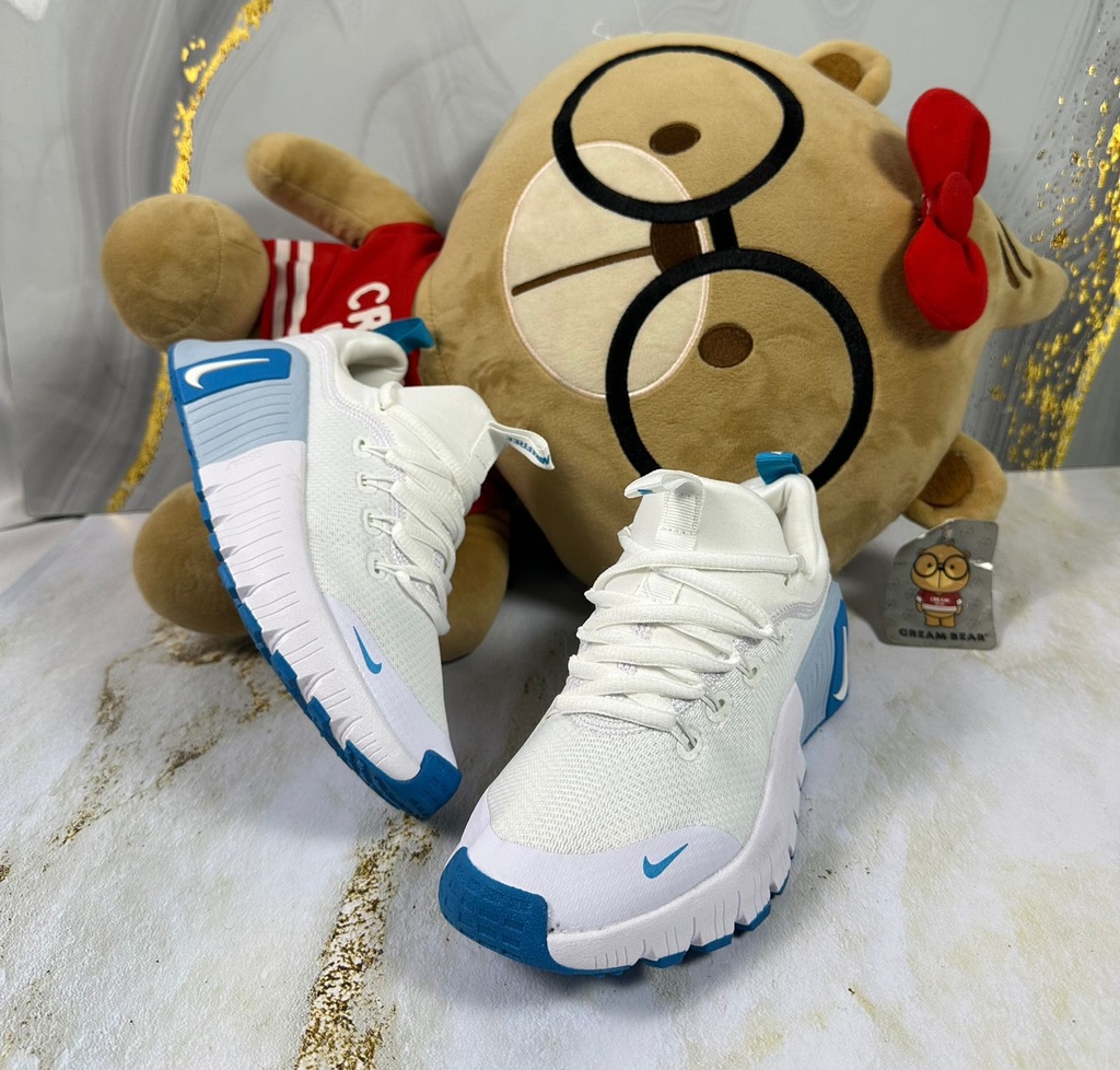 Nike Metcon Blanca-Suela Azul