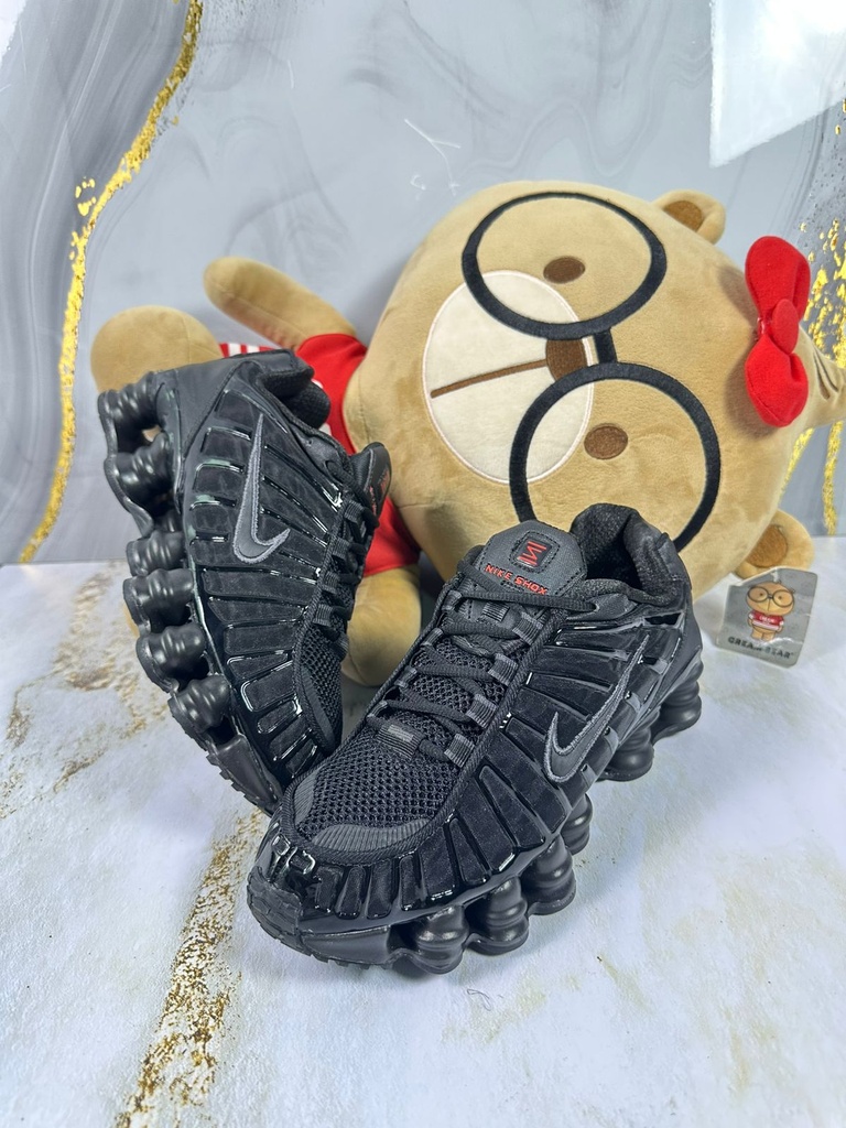 Nike Shox Gusano Negro-Chulo Gris