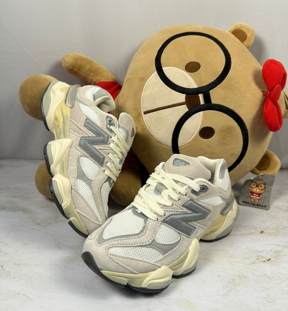 New Balance 9060  Beige Gris