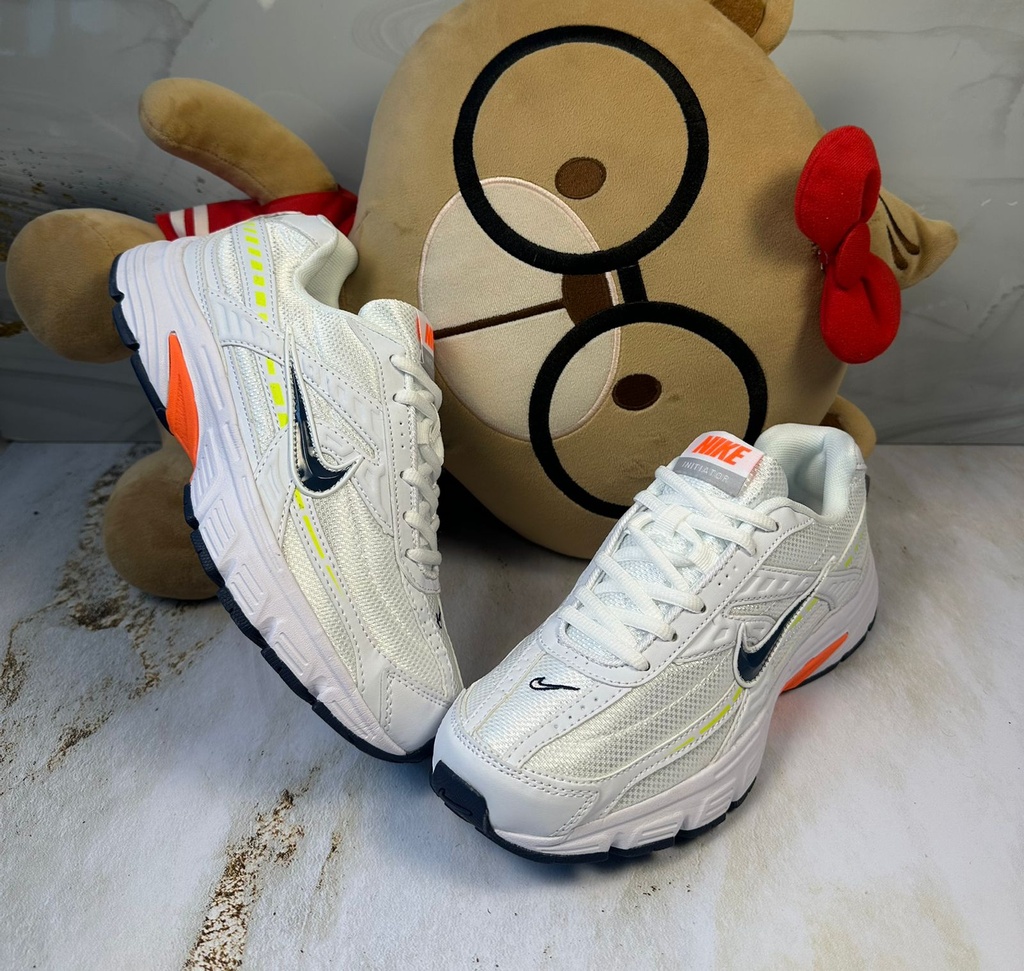 Nike Iniator Blanco-Chulo Negro
