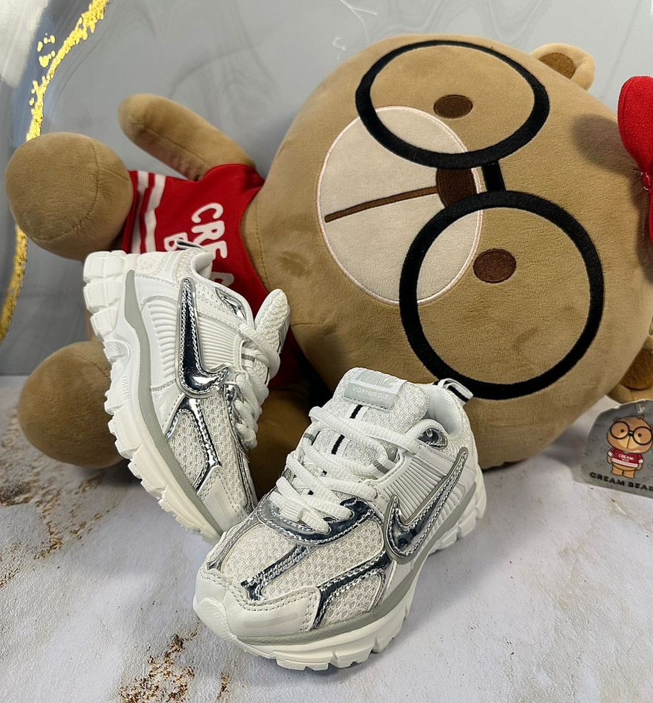 Nike Vomero Blanco-Niño