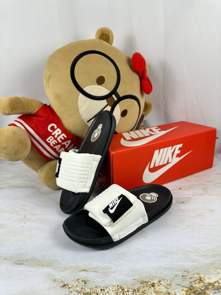 Chancla Nike Blanco-Negro