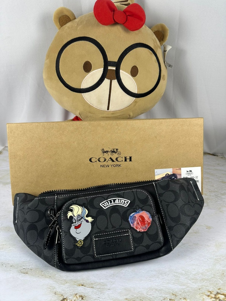 Carriel Coach 1.1 Negro Pines Villains