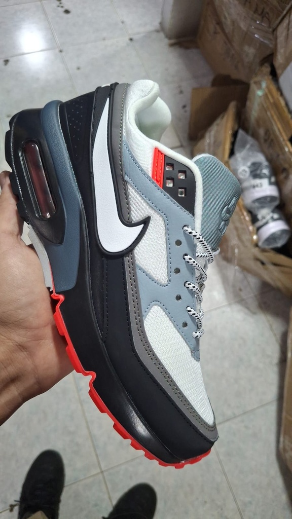 Nike Air Max Lt Gris-Negro 