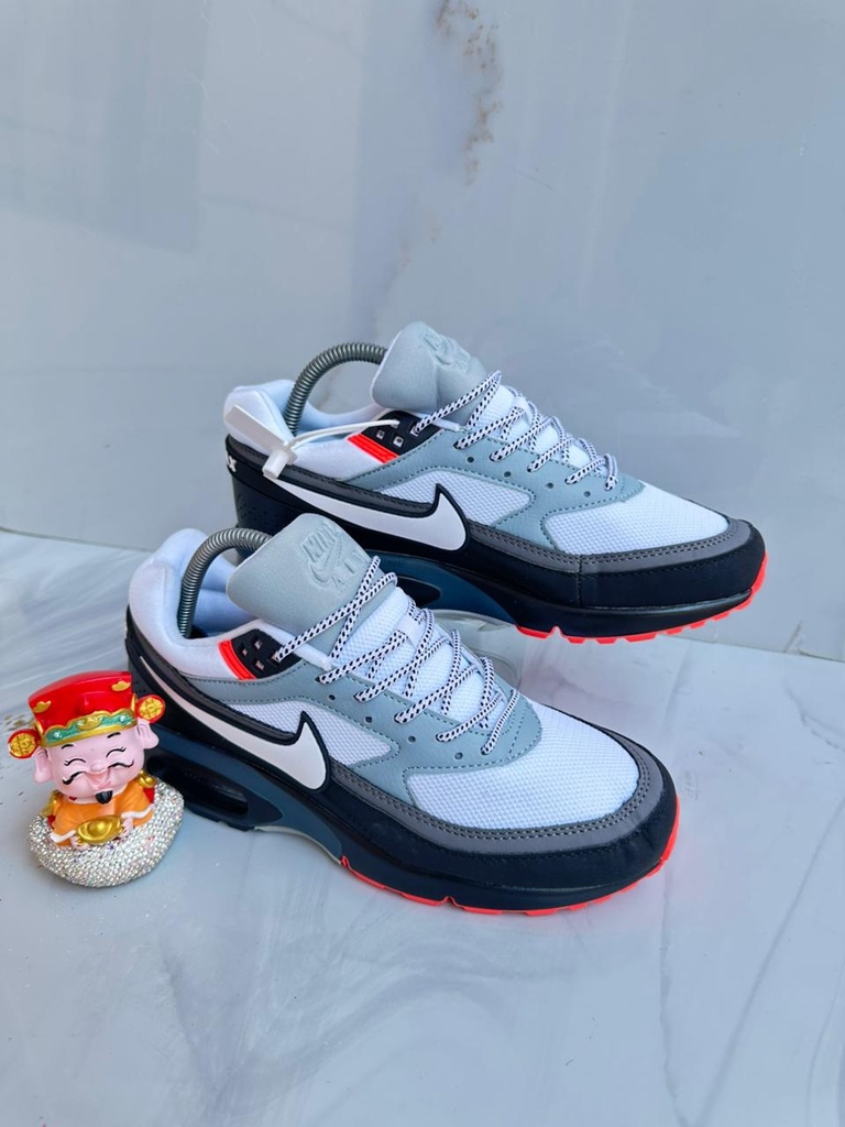 Nike Air Max Lt Gris-Negro 