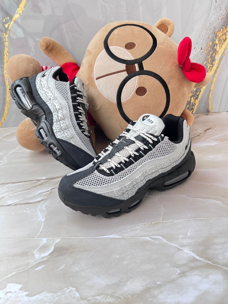 Nike 7 Camaras Negro-Plateado