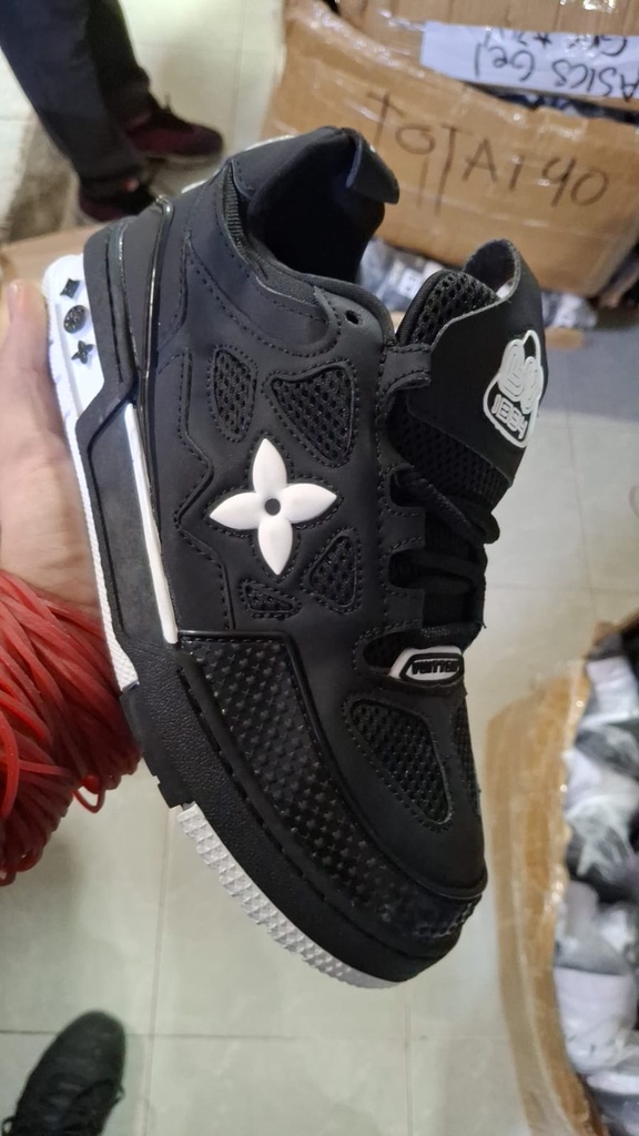 Louis Vuitton Negro Blanco MS