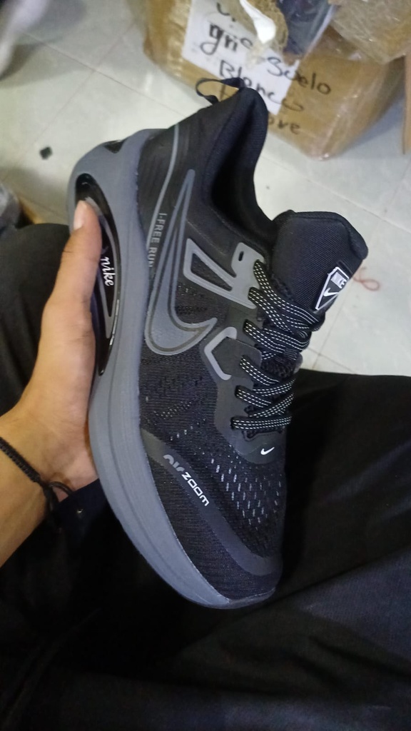 Nike Air Max Zoom Negro-Gris