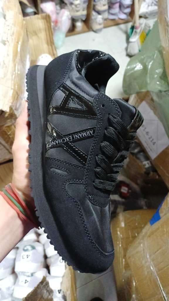 Armani Exchange Ax Negro Todo Charol