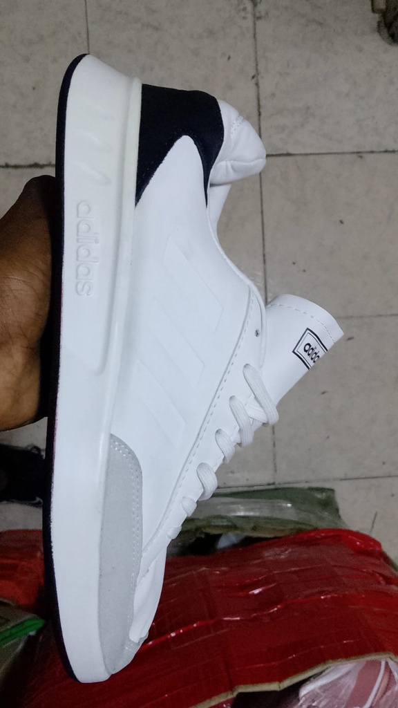 Adidas Netroint Blanco-Negro