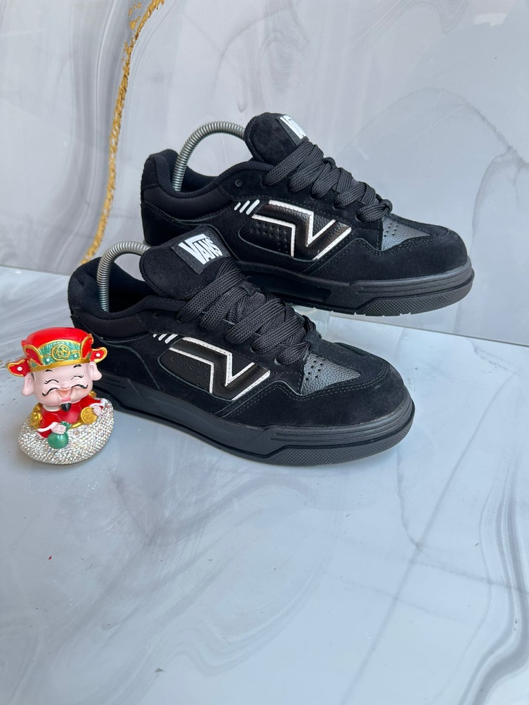 Vans Hylane Negro Todo