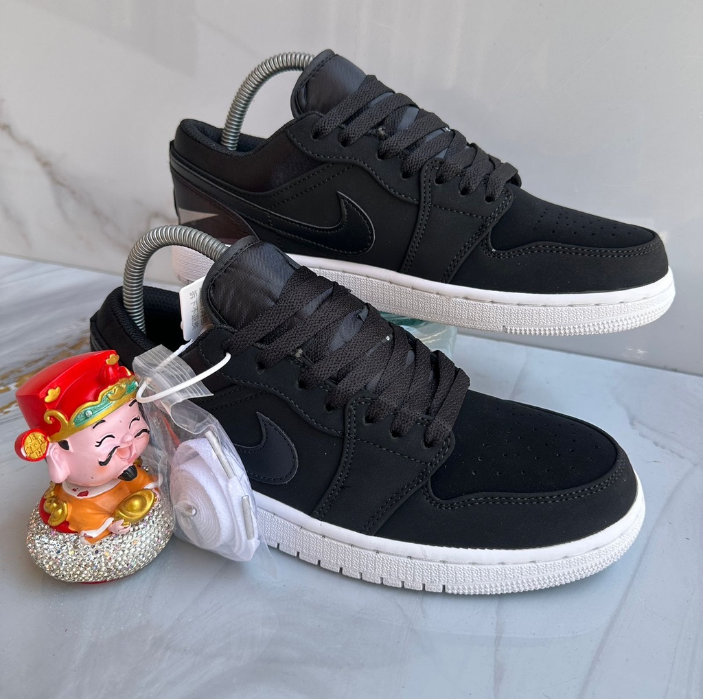 Jordan Retro 1 Low PSG