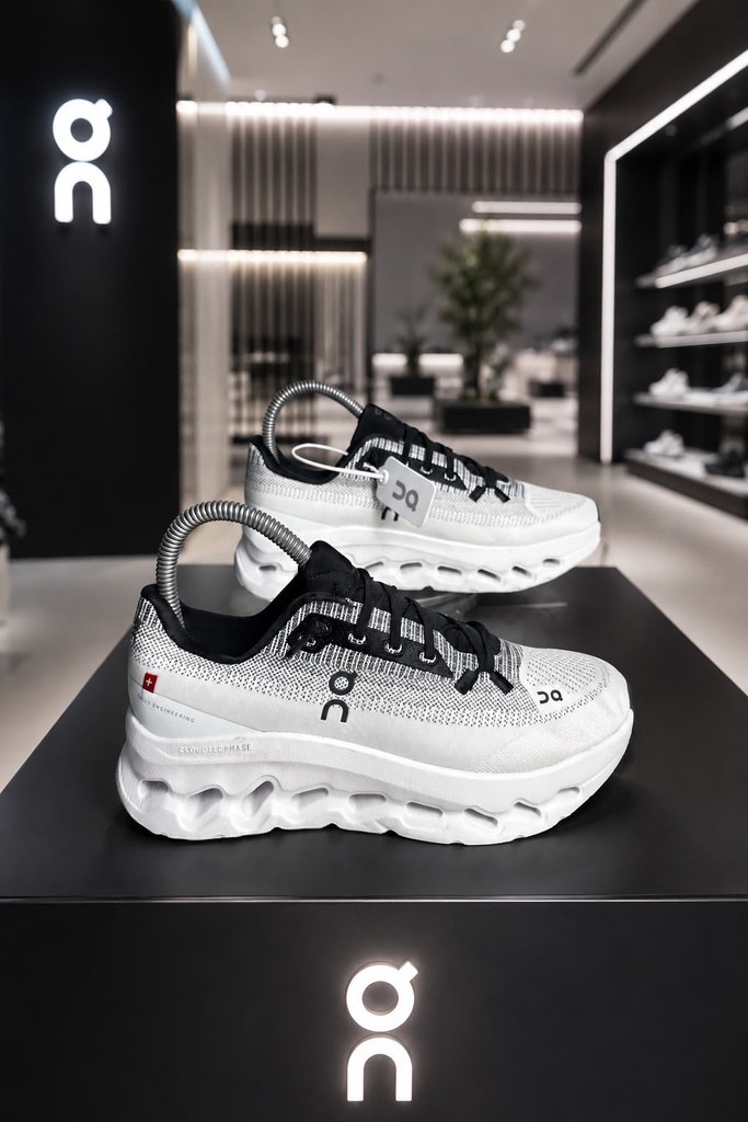 On Running Cloudtilt Blanco Gris