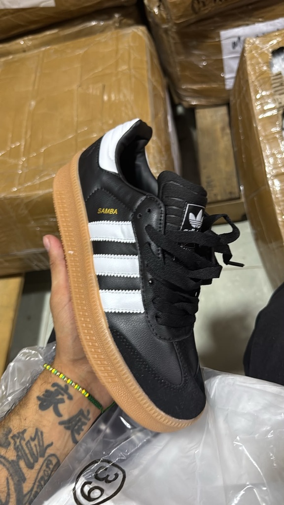 Caja Adidas Samba Negro Suela Goma DF1-D32