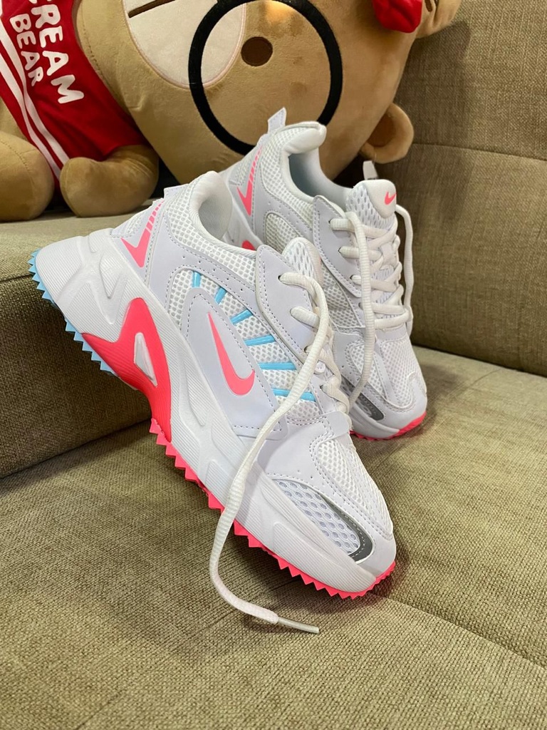 Nike Runtek Fuscia NK616