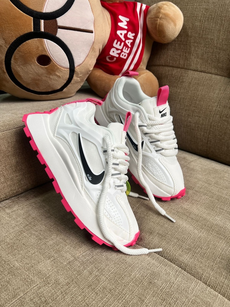 Nike Bailleli Blanca Fuscia NK713