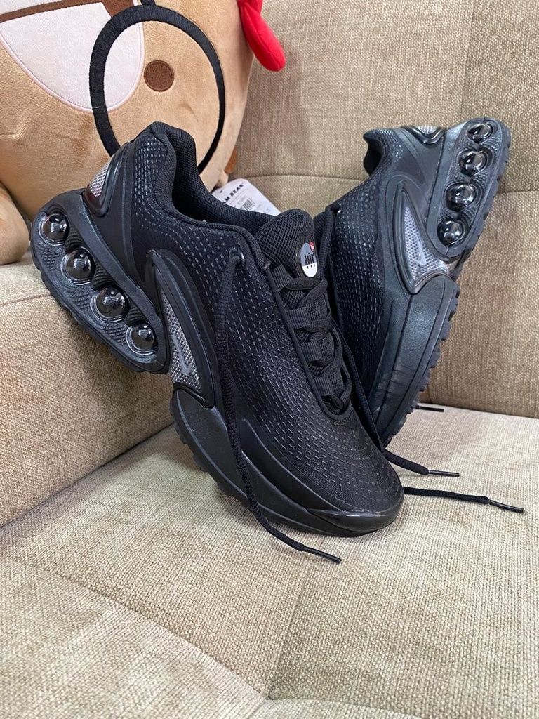 Nike DN Negro Todo NK591