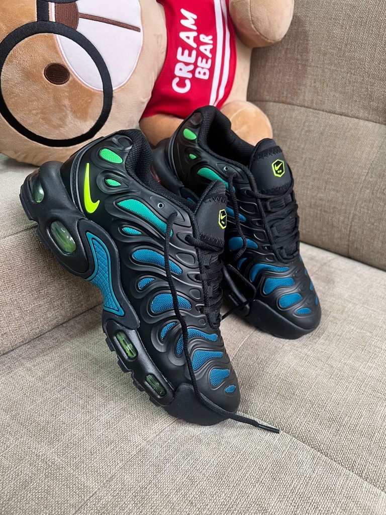 Nike Tn Drift Negro Verde NK706