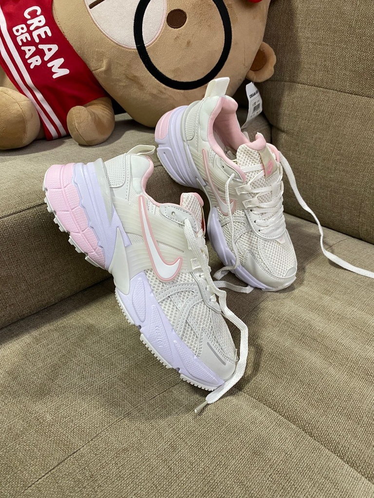 Nike Cushlom Beige Lila NK626
