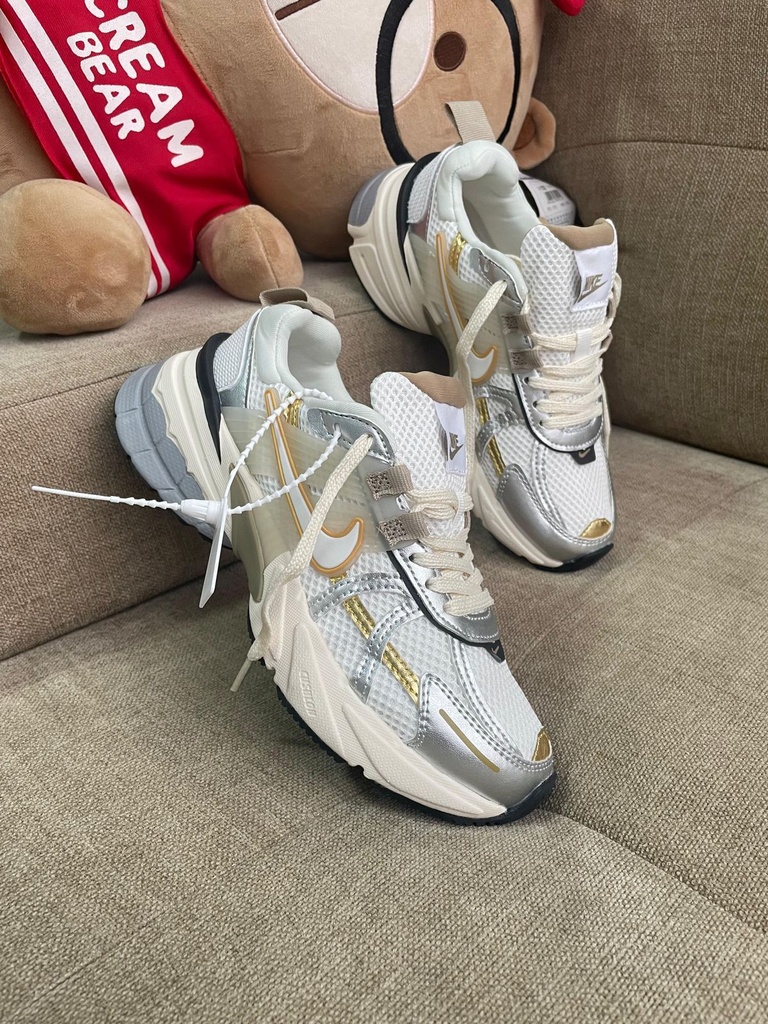 Nike Cushlon Gris Dorado NK666