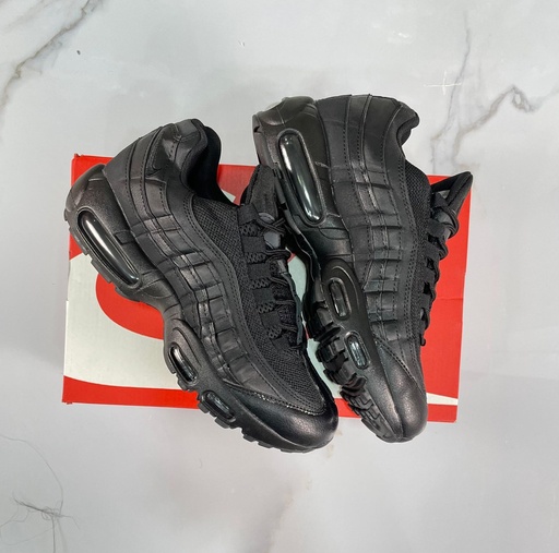 Nike 7 Camaras Negro Todo NK377