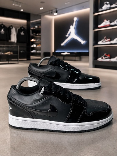 Jordan Retro 1 Bajito Negro Charol JD190