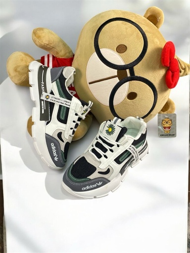 Adidas Fashion III Negro Blanco AD324