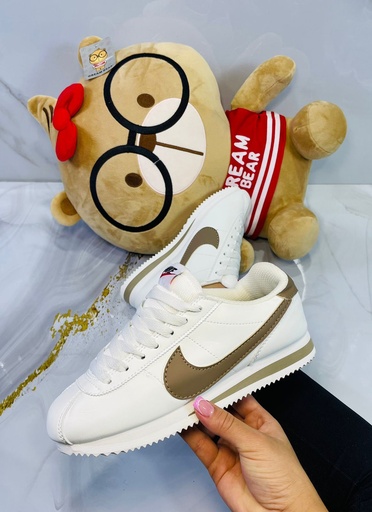 Nike Cortez Blanco Chulo Cafe 