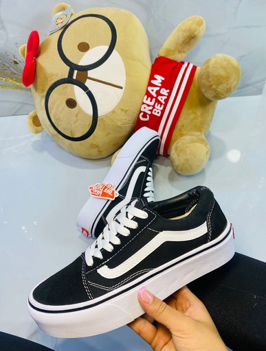 Vans Plataforma Negra Linea Blanca