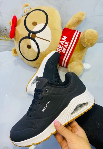 Skechers Negra Suela Goma 